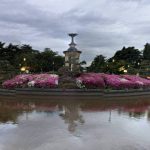上空から見るとポケモンのモンスターボールの形をしている鶴舞公園のストリートビュー