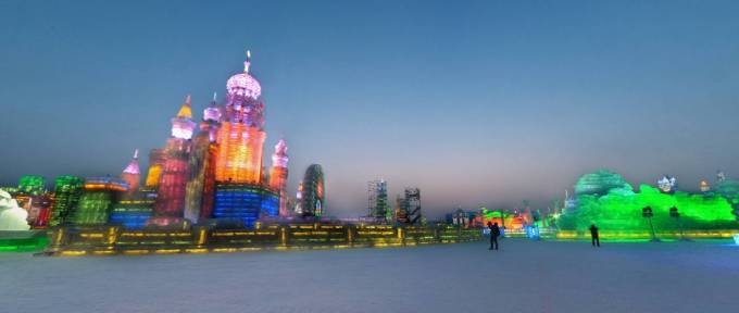 ハルビン氷祭りパノラマビュー/中国ハルビン市